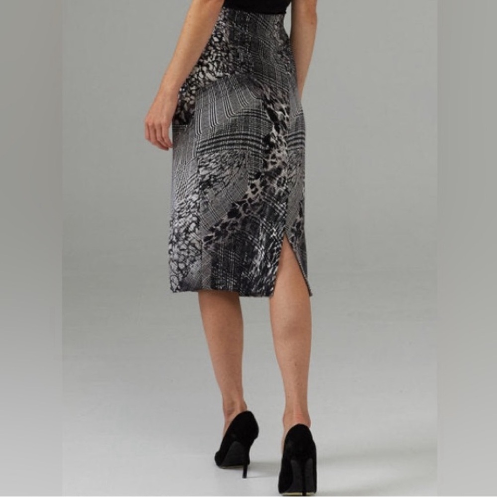 Joseph Ribkoff Stretch Pattern Skirt Size 8 - Picture 2 of 7